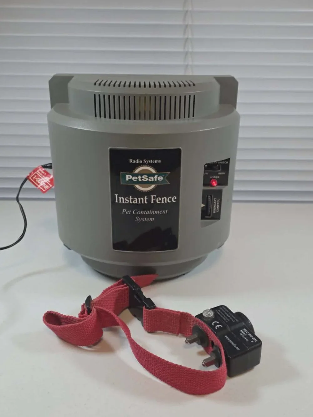 PETSAFE PET CONTAINMENT SYSTEM FENCE IF-100 POWER CORD 1 COLLAR W/BATTERY